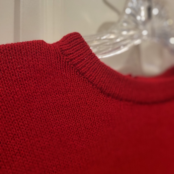 Vintage ST. JOHN COLLECTION by Marie Gray Red pleated skirt and top. - Picture 9 of 13